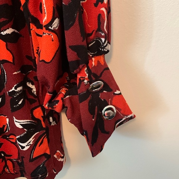 Adrienne Vittadini Dark Red Floral Long Sleeve Turtleneck Shirt Size L/XL - Picture 2 of 9